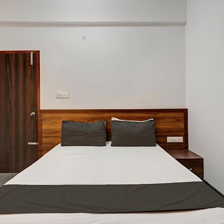 Oyo Hotel Bungalow Inn Lodging & Boarding Bangalore Luaran gambar