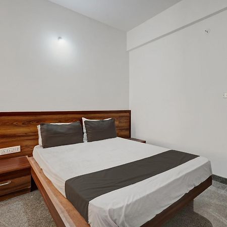 Oyo Hotel Bungalow Inn Lodging & Boarding Bangalore Luaran gambar